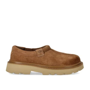 UGG TASMAN LUG CHESTNUT SLIP-ON SHOE