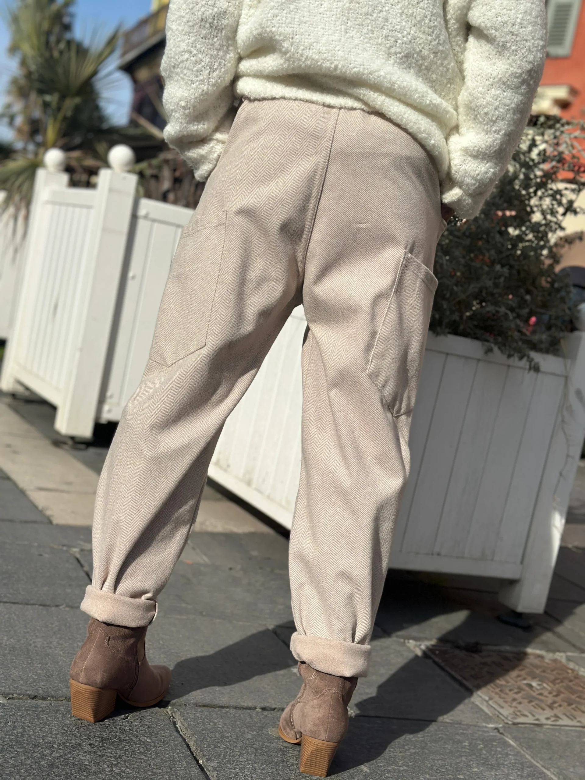 Pantalon beige CHEVRON – Image 4