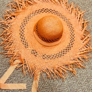 Chapeau orange SOLEIL