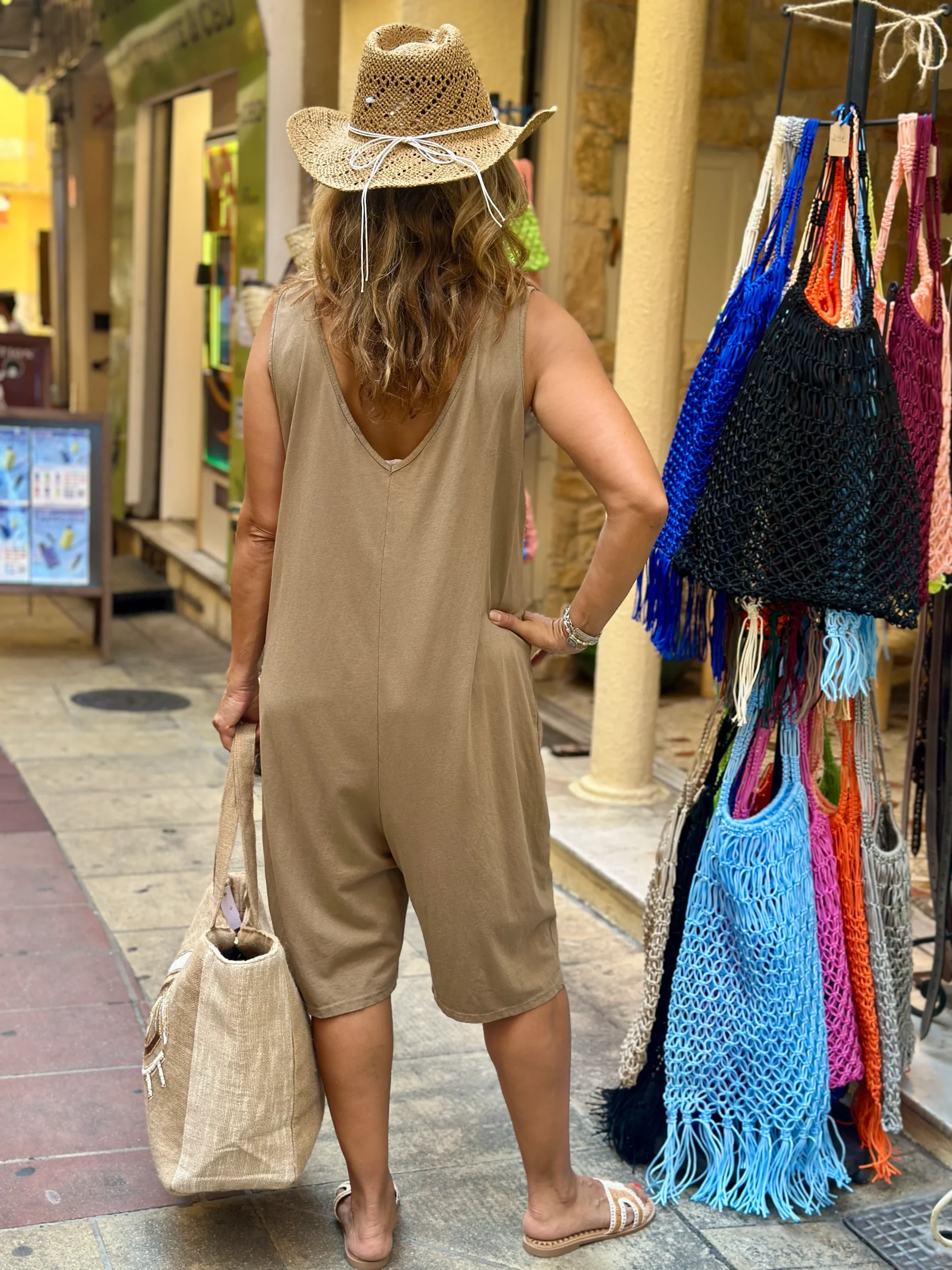 Combinaison short camel PEACE – Image 4