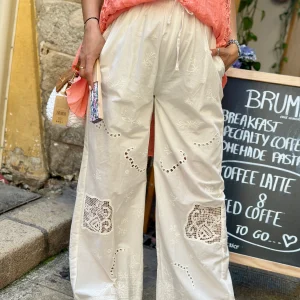 Pantalon blanc DENTELLE
