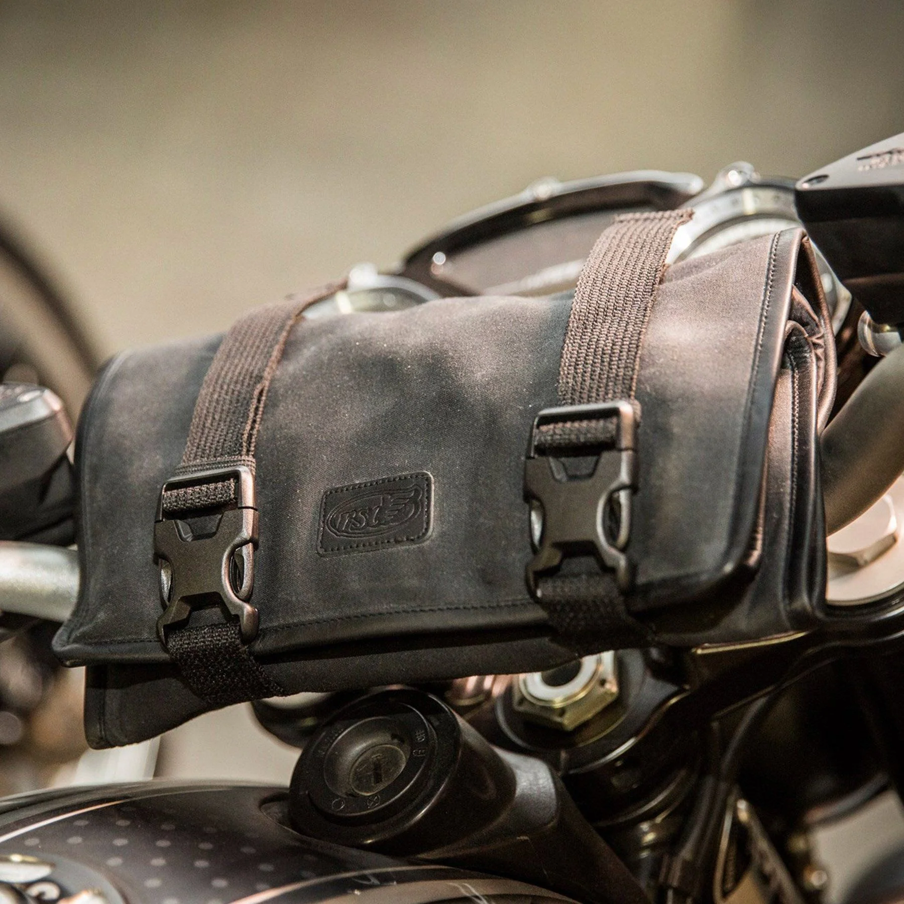 Roland Sands GTFO Werkzeugtasche Braun – Image 6