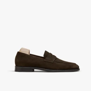 Smögen (2024) – Dark Brown Suede
